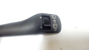 BMW X3 E83 Ручка стеклоочистителей 8363669