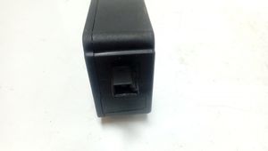 BMW X3 E83 Serratura del tappo del serbatoio del carburante 6927493