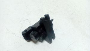 Opel Astra J Vacuum valve 8972882491