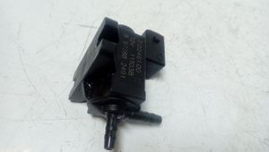 Opel Astra J Vacuum valve 8972882491