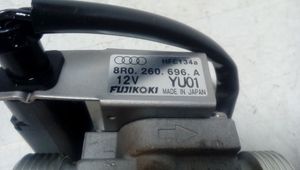 Volkswagen Golf VII Détendeur de climatisation 8R0260696A