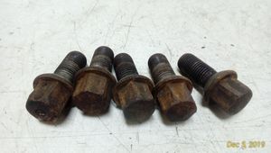 Mercedes-Benz CLS C219 Nuts/bolts 