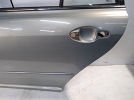 Toyota Avensis T250 Rear door 