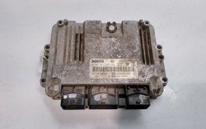 Nissan Primera Calculateur moteur ECU 0281011645