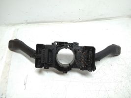 Audi A2 Pyyhkimen/suuntavilkun vipukytkin 8L0953513G