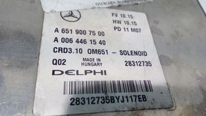 Mercedes-Benz C W204 Moottorin ohjainlaite/moduuli A6519007500