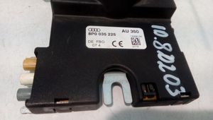 Audi A3 S3 8P Antenas pastiprinātājs 8P0035225