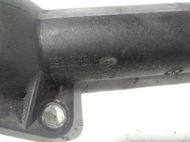 Audi A4 S4 B7 8E 8H Obudowa termostatu 03G121121C