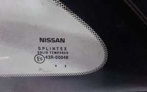 Nissan Primera Takasivuikkuna/-lasi 