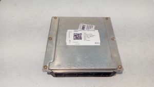 Opel Omega B2 Calculateur moteur ECU 0281010870