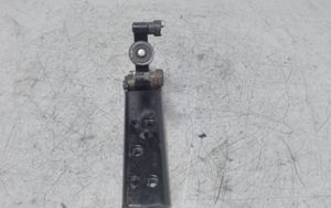 Renault Master III Sliding door middle roller runner 777653050R