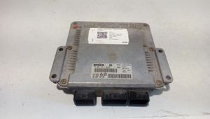 Fiat Ulysse Calculateur moteur ECU 0281011033