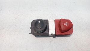 Renault Scenic II -  Grand scenic II Interruttore luci di emergenza 8200407415