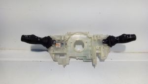 Renault Megane III Palanca de intermitentes 255670019R