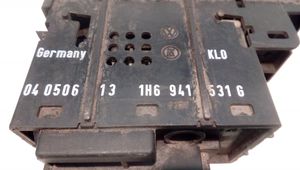 Volkswagen Golf III Interrupteur d’éclairage 1H6941531G