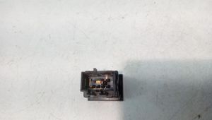 Skoda Fabia Mk1 (6Y) Przycisk / Przełącznik ogrzewania szyby przedniej / czołowej 6Y0959621
