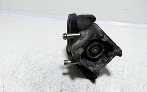 Nissan Almera N16 EGR-venttiili 