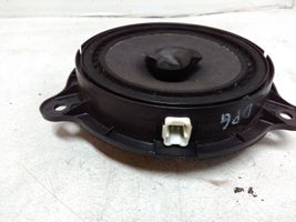 Nissan Juke I F15 Takaoven kaiutin 28156EE500