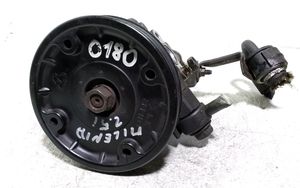 Mazda Xedos 6 Ohjaustehostimen pumppu T00132600F