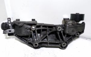 Nissan Qashqai Support de générateur / alternateur 8200527320