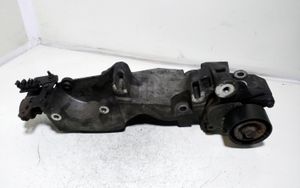 Nissan Qashqai Support de générateur / alternateur 8200527320