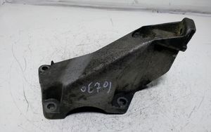 Audi A4 S4 B6 8E 8H Support, suspension du moteur 8E0199307