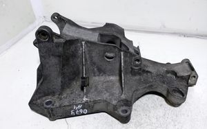 Audi A4 S4 B6 8E 8H Support de générateur / alternateur 038993143