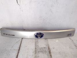 Toyota Prius (XW30) Takaluukun rekisterikilven valon palkki 7680147070