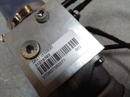 Volvo V70 Pompe, vérin hydraulique de hayon 31218393