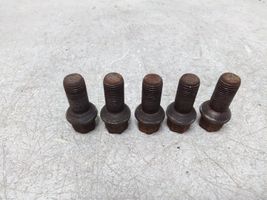 Volkswagen Bora Nuts/bolts 