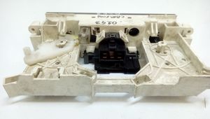 Mitsubishi Carisma Climate control unit MR500527