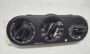 Ford Escape Gaisa kondicioniera / klimata kontroles / salona apsildes vadības bloks (salonā) YL8H19980A