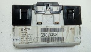 Nissan Interstar Monitor / wyświetlacz / ekran 216676711