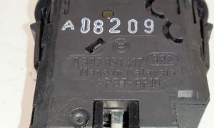 Ford Mondeo MK II Przycisk / Pokrętło regulacji świateł 0307851417