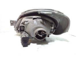 Nissan Primastar Phare frontale 7700311374