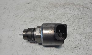 Mercedes-Benz E W212 Regulator ciśnienia paliwa 28280799