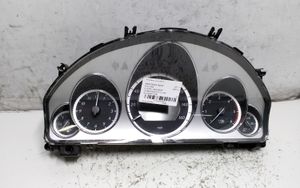 Mercedes-Benz E W212 Tachimetro (quadro strumenti) A2129005104