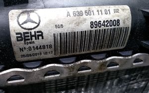 Mercedes-Benz Vito Viano W639 Radiatore di raffreddamento A6395011101
