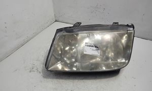 Volkswagen Bora Lampa przednia 96359700L