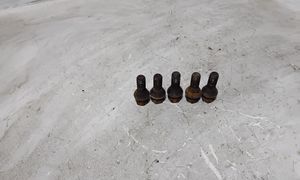 Opel Vectra C Nuts/bolts 