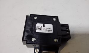 Land Rover Discovery 4 - LR4 Interruttore a pulsante della chiusura centralizzata AH2214017BA