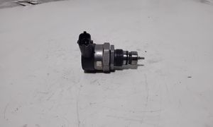 Land Rover Discovery 4 - LR4 Regulator ciśnienia paliwa 0281006017