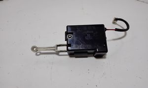 Chevrolet Captiva Tailgate boot lock/latch motor 96491181