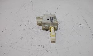 Volkswagen PASSAT CC Fuel tank cap lock motor 3C8810773A