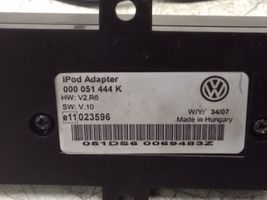 Volkswagen PASSAT B6 iPod connector socket 000051444K