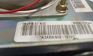 KIA Carens I Airbag del volante 0K2FB57K00