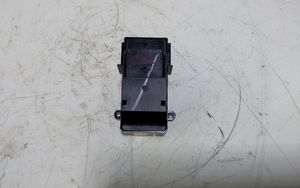 Honda CR-V Electric window control switch F000251AB