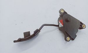 Nissan Qashqai+2 Accelerator throttle pedal 