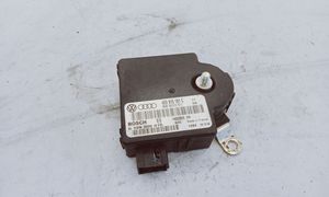 Audi A8 S8 D3 4E Module de contrôle de batterie 4E0915181C