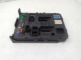 Peugeot 607 Module de fusibles 9656530280